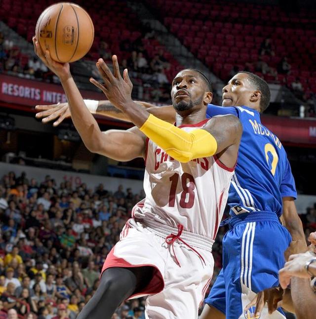 黄蜂夺得夏联冠军-爱游戏中国