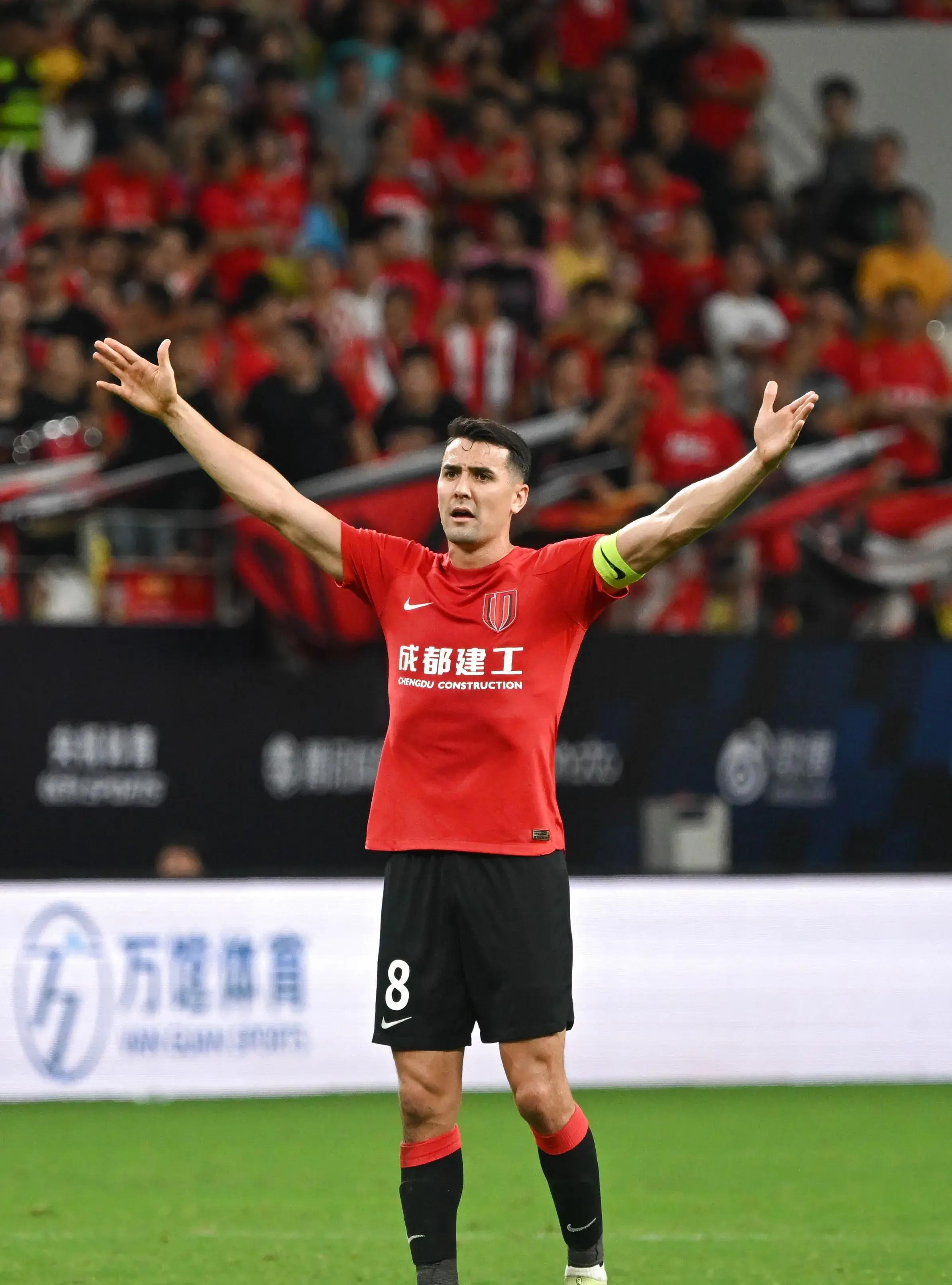 波尔图转会期主帅复盘，志在法国杯名次提升，球迷炸锅，年轻球员得到机会 -爱游戏app下载