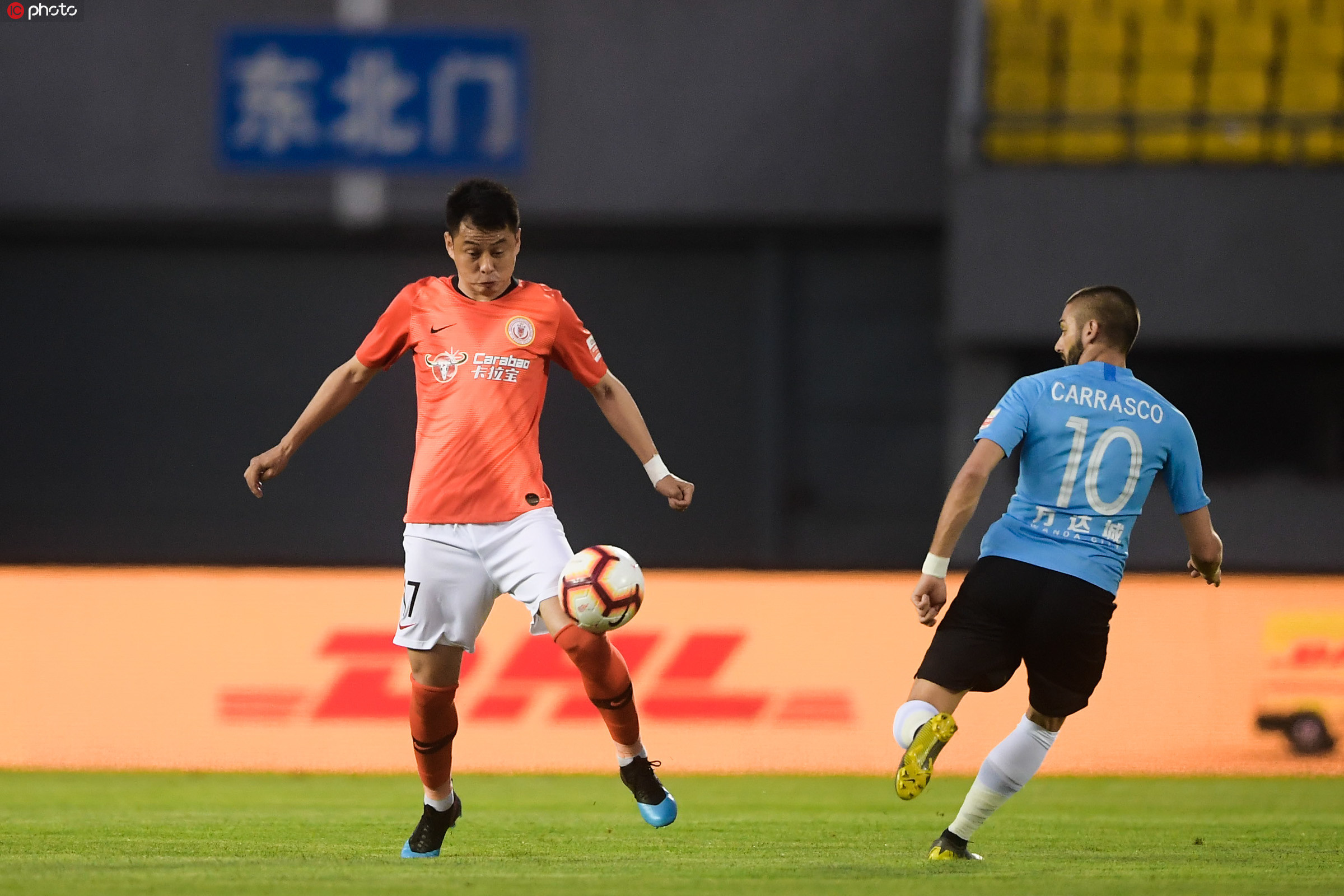 清晨门兴格拉德巴赫调整名单以备中超；防线松动环节打磨；目标明确；阵容厚度经受考验的简单介绍-爱游戏网址