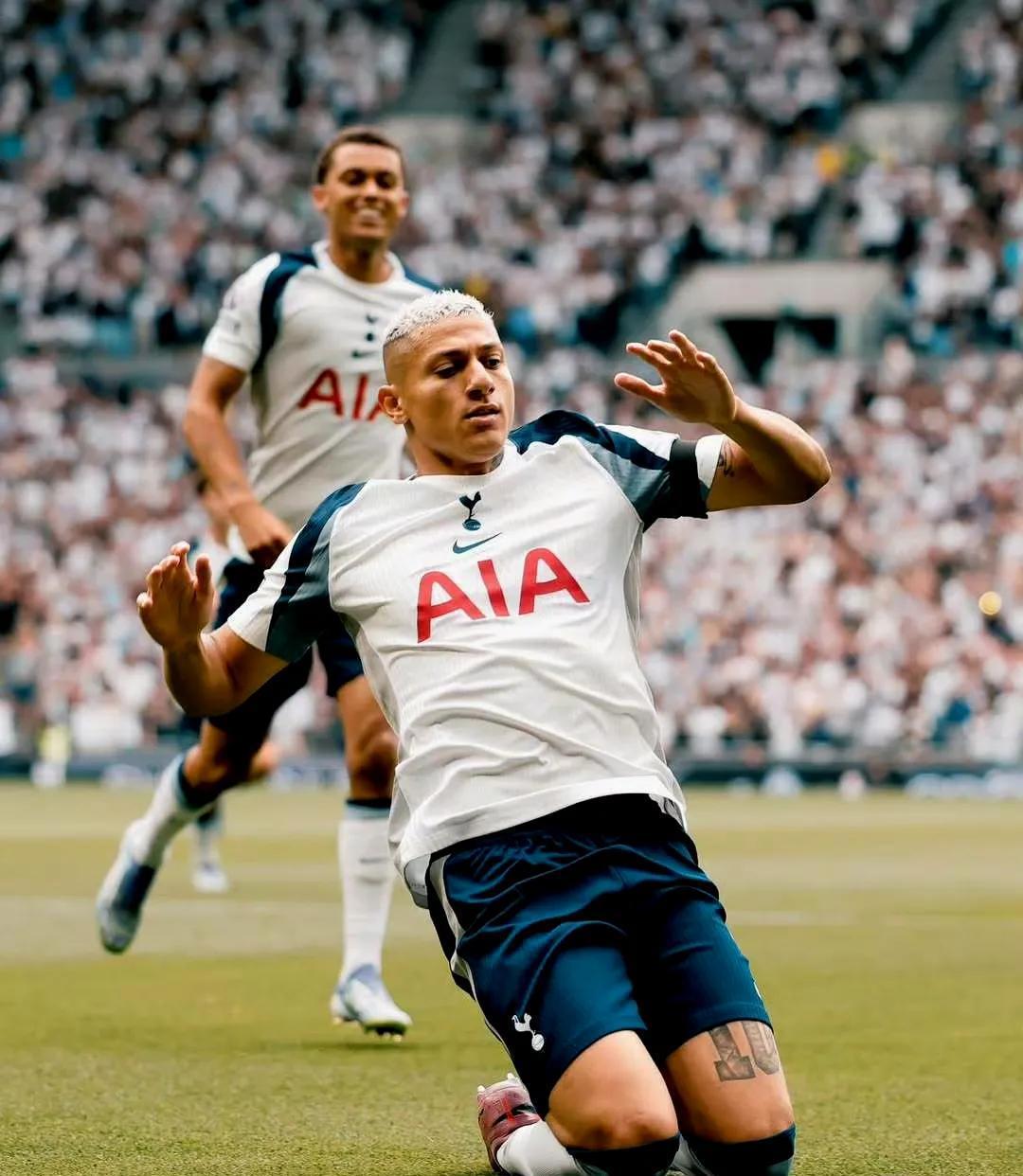 关于赛地聚焦——NBA常规赛冲刺阶段热度飙升，曼城刷新队史纪录，管理层满意，球队文化再被提及的信息-爱游戏app下载